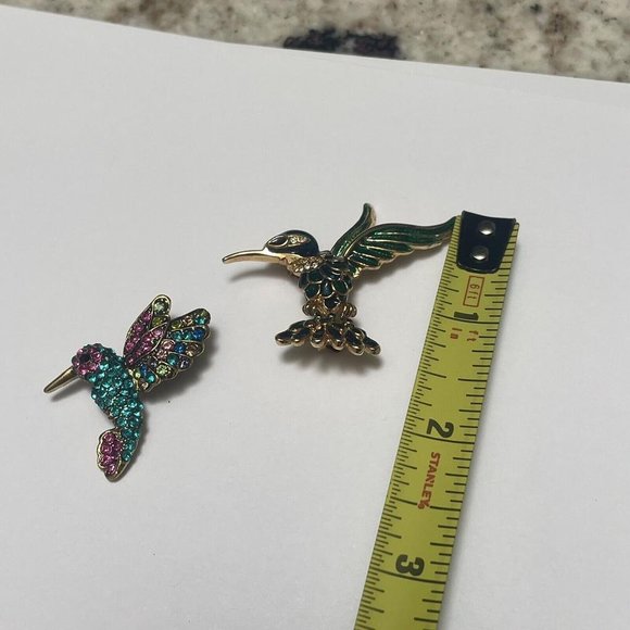 Lot Of 2 Brooch Pins Gold Tone / Hummingbird Birds - Enamel / Rhinestone - Picture 6 of 9